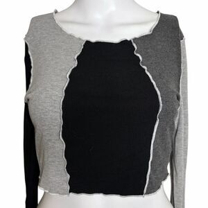 Romwe Colorblock Long Sleeve Crop Top Size Small